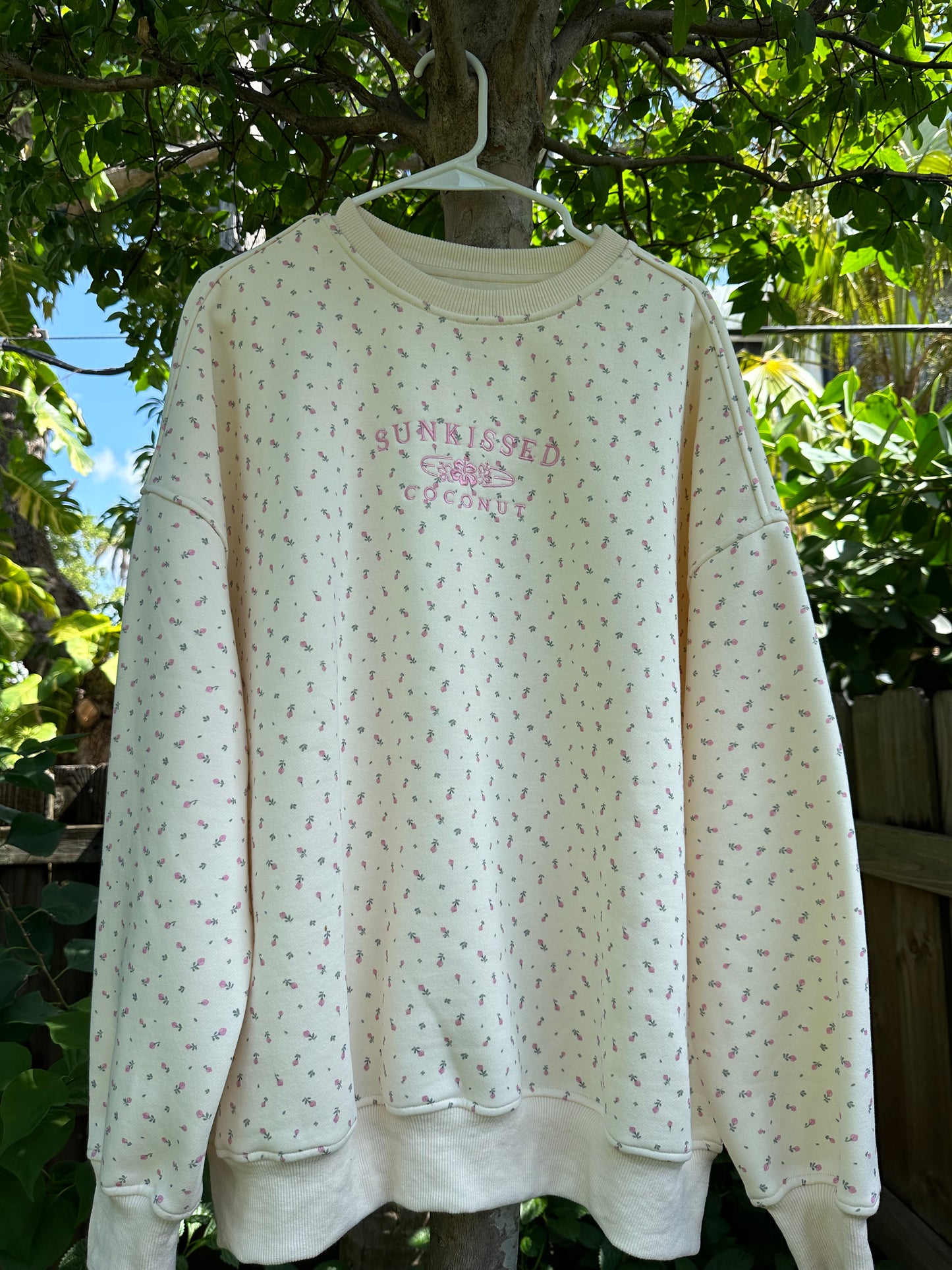Toasted Cream Roses Floral Sunkissed Sweatshirt