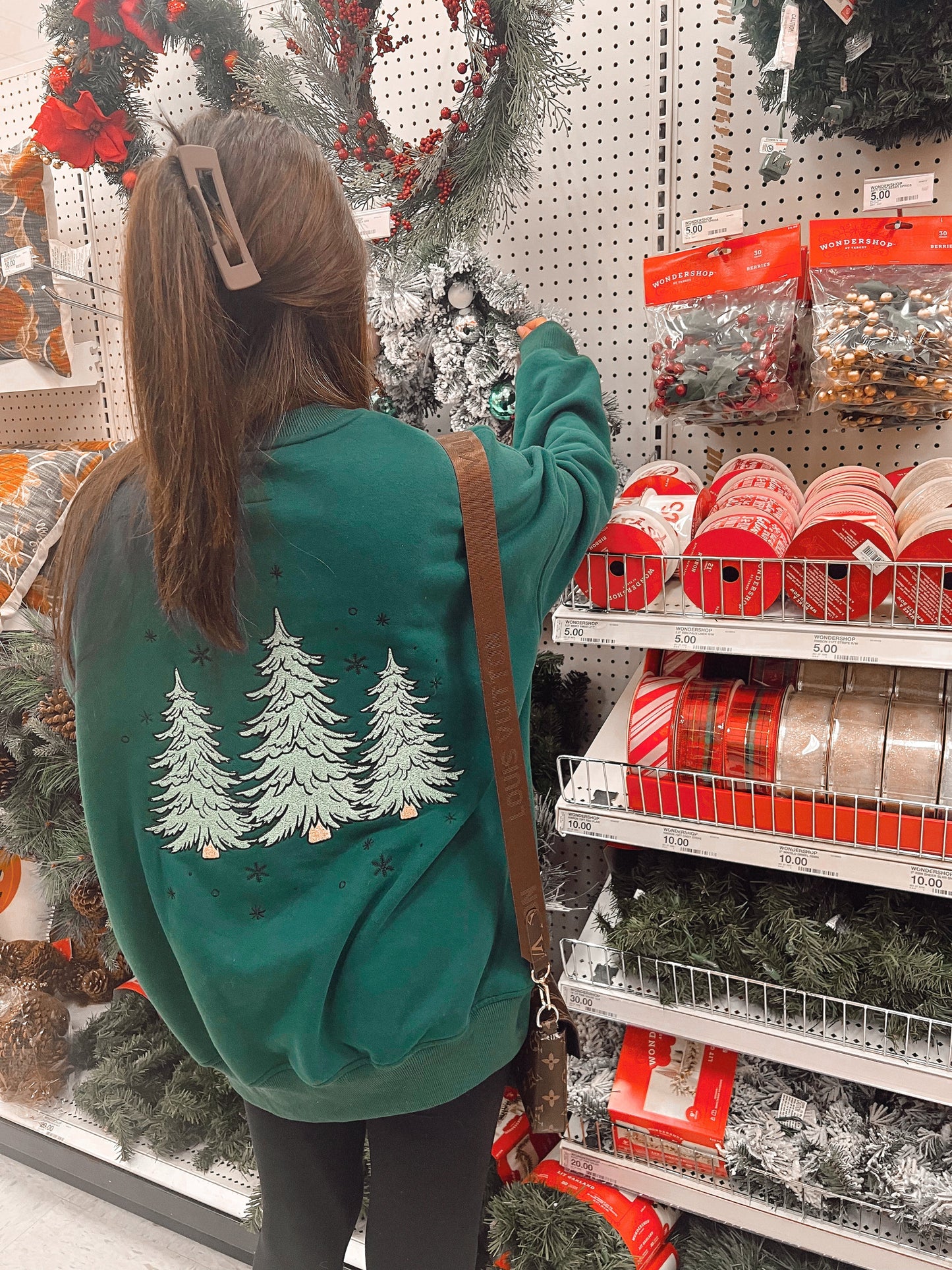Green Christmas Tree Embroider Sweatshirt