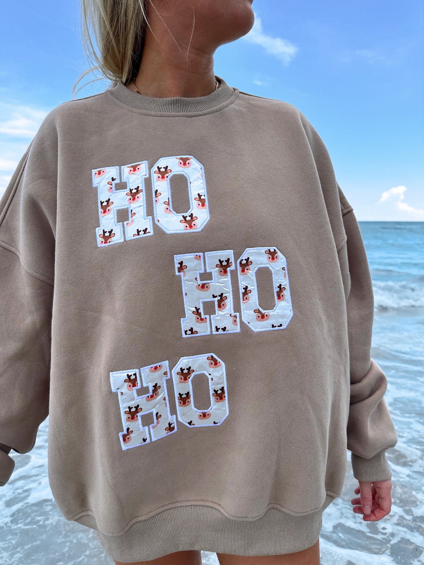 HO HO HO REINDEER CHRISTMAS EMBROIDER SWEATSHIRT