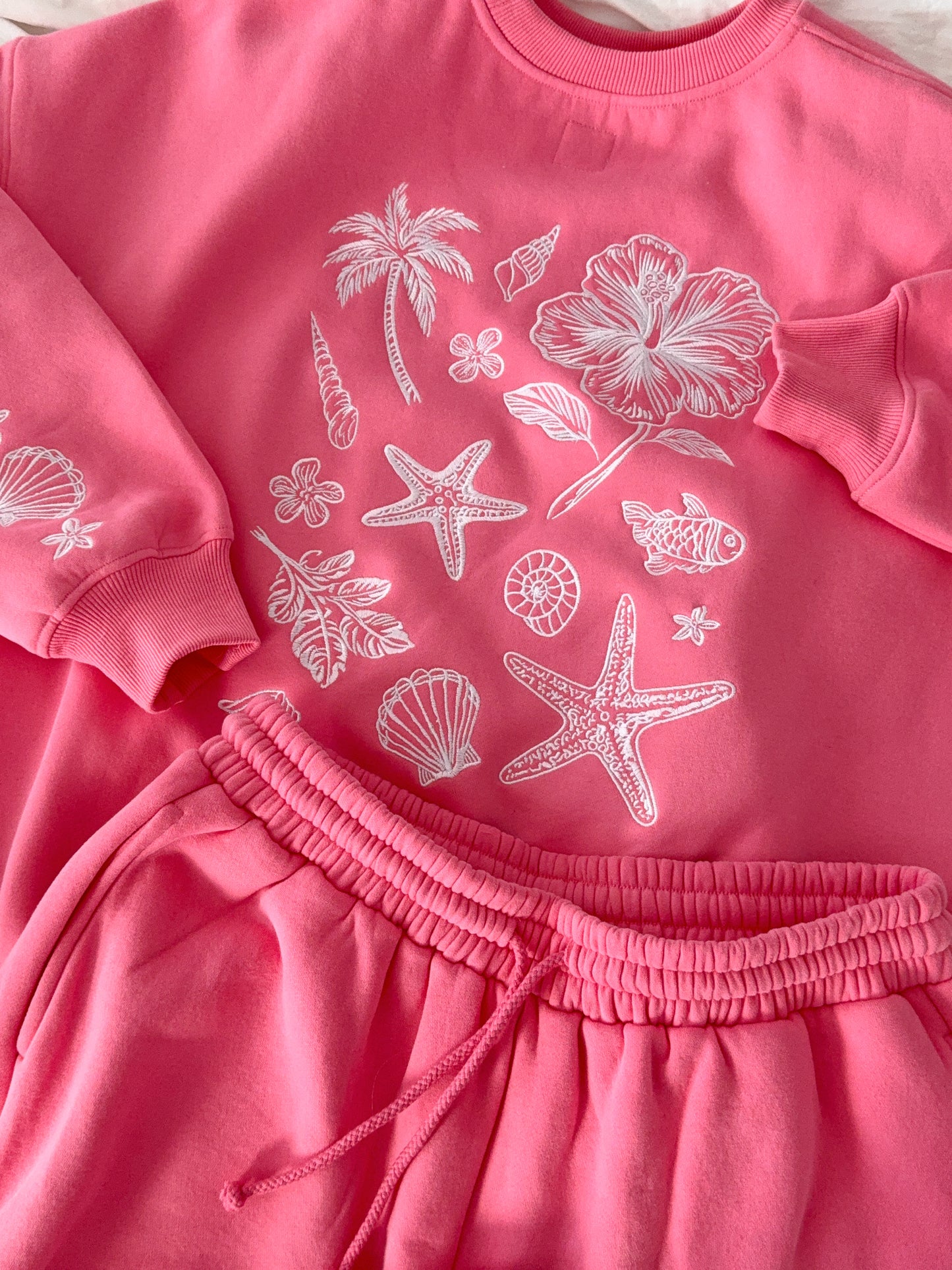 Hibiscus Pink Tropical Embroider Sweatshirt