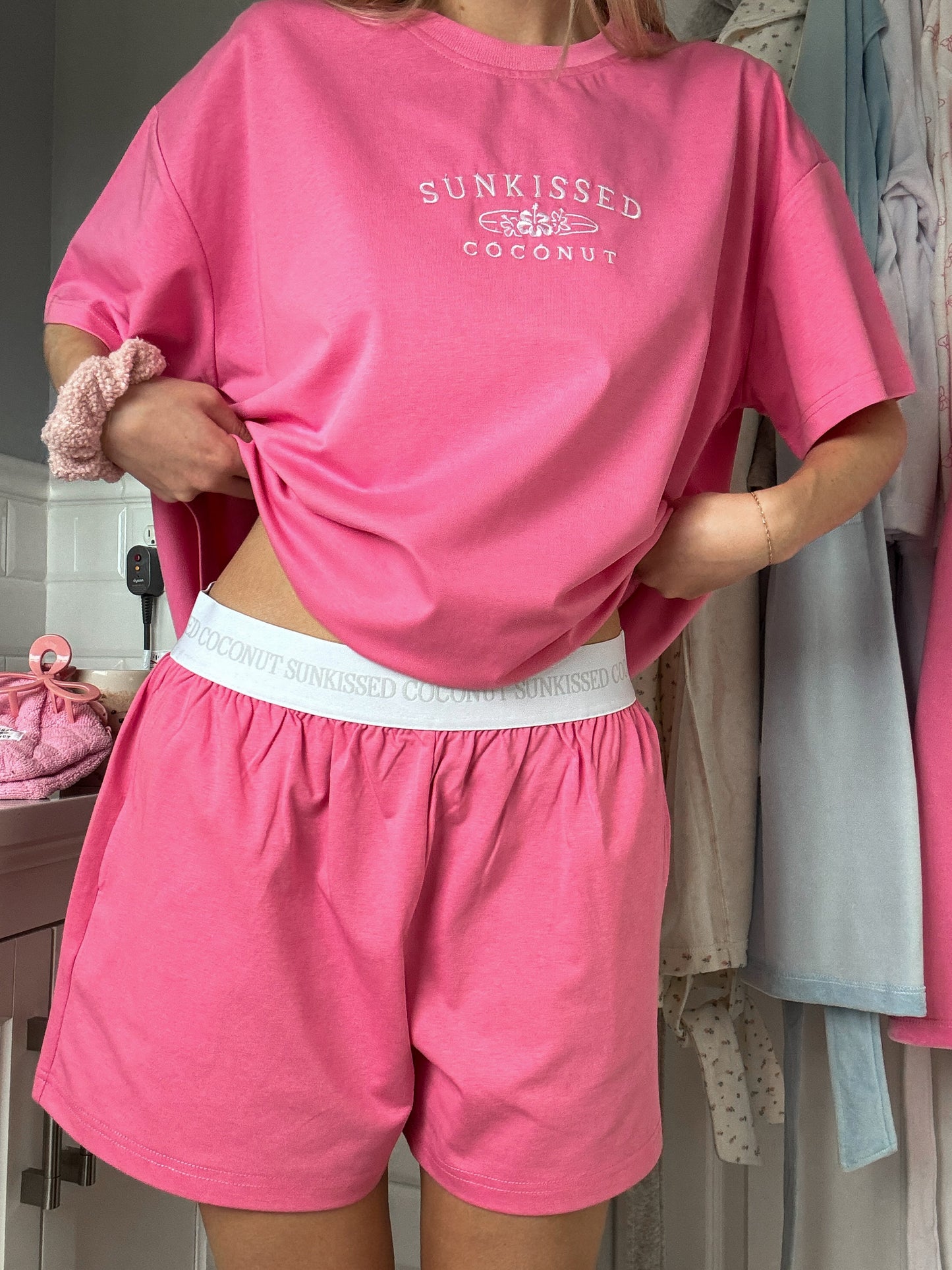 TRADESHOW Malibu Pink Basic Watercolor Shorts