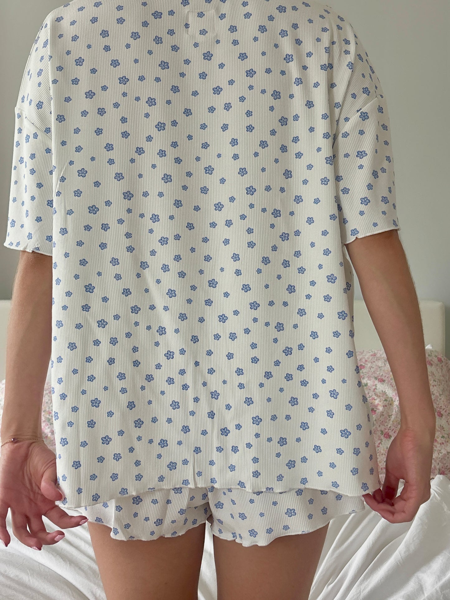White Lilo Blue Floral Short Sleeve Pajama Top
