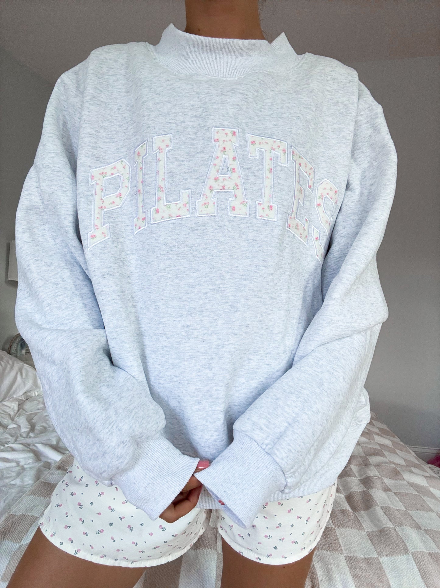 TRADESHOW Pearl Grey Mockneck Pilates Embroider Sweatshirt