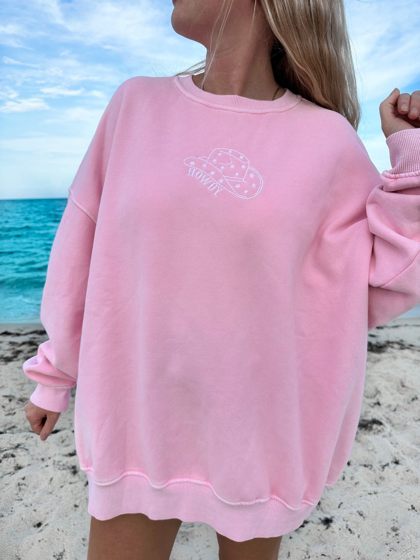 HOWDY COWGIRL EMBROIDER SWEATSHIRT - Sunkissedcoconut