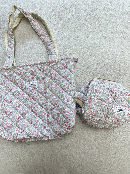 Floral Day In The Park Handmade Tote Zipper Bag