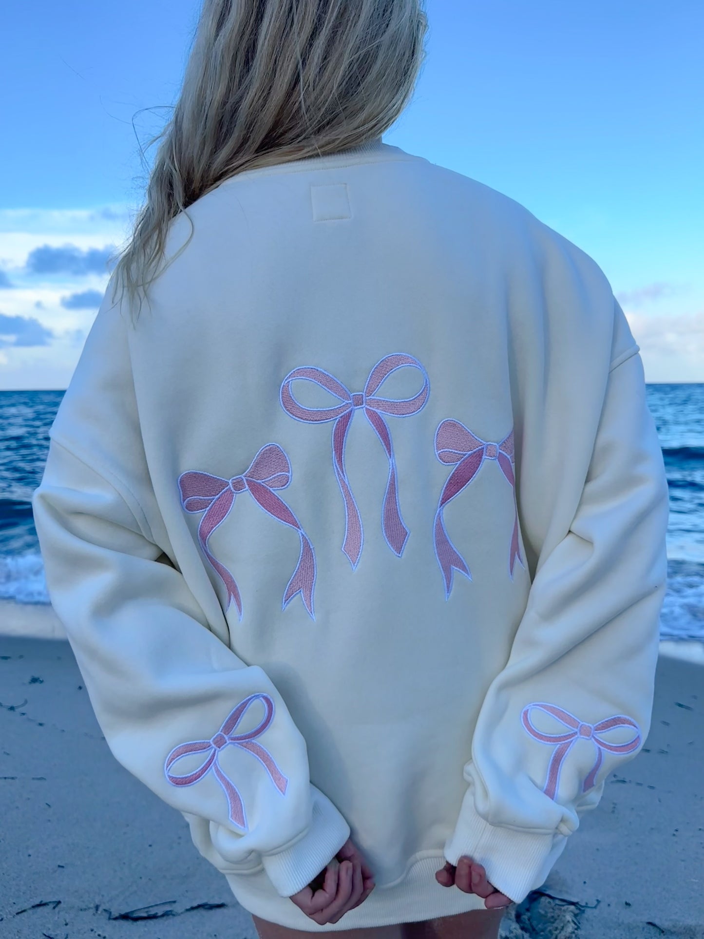 Pink Embroider Bow Sweatshirt