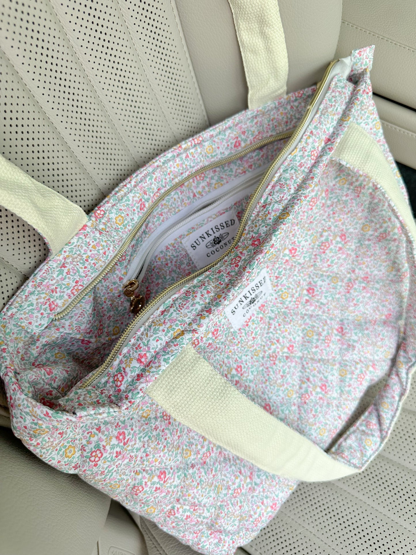 Floral Day In The Park Handmade Tote Zipper Bag